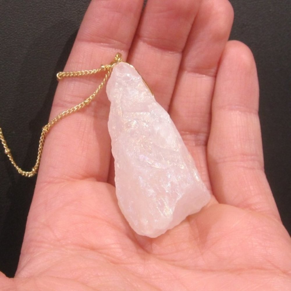 Iridescent White Stone Pendant Necklace